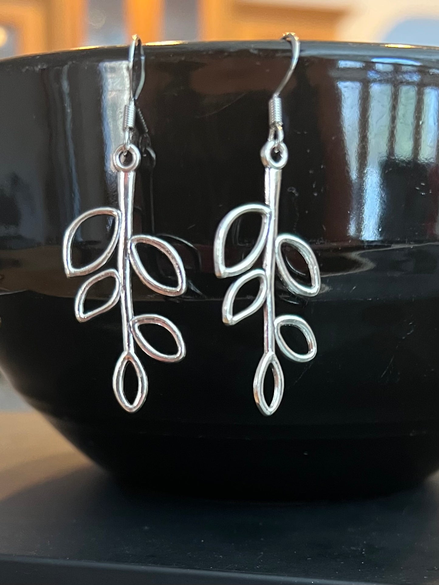 EARRINGS ~ Dangle Drop Earring Hollow Leaf Boho Tree Leaves